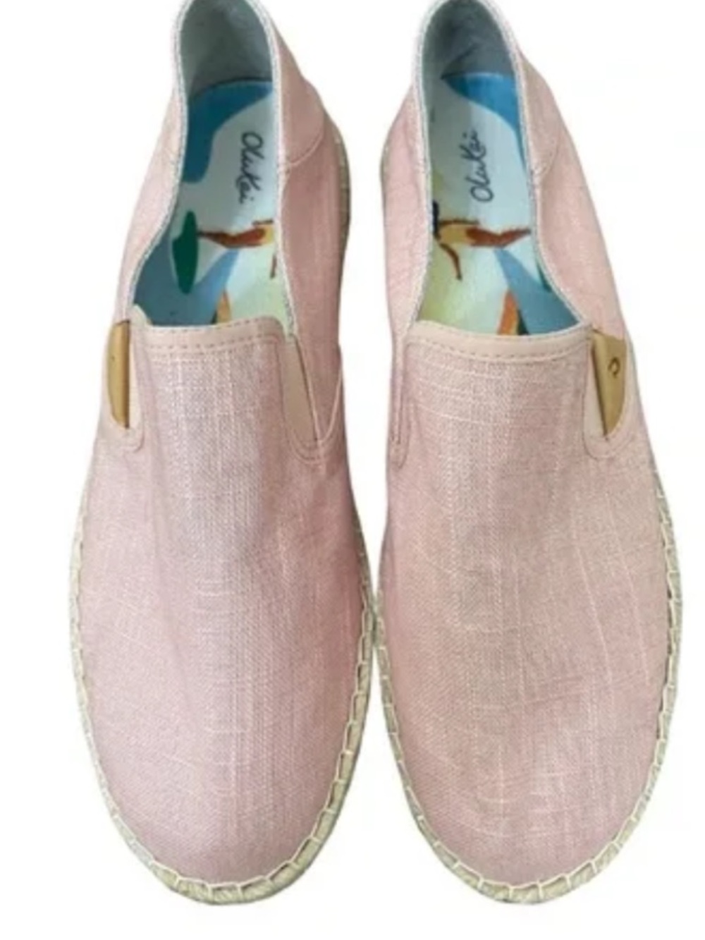OluKai Kaula Pa’a   Like New, never worn OluKai Light Pink 8.5
